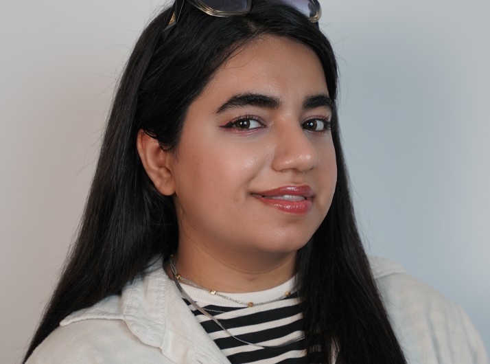 نادیا